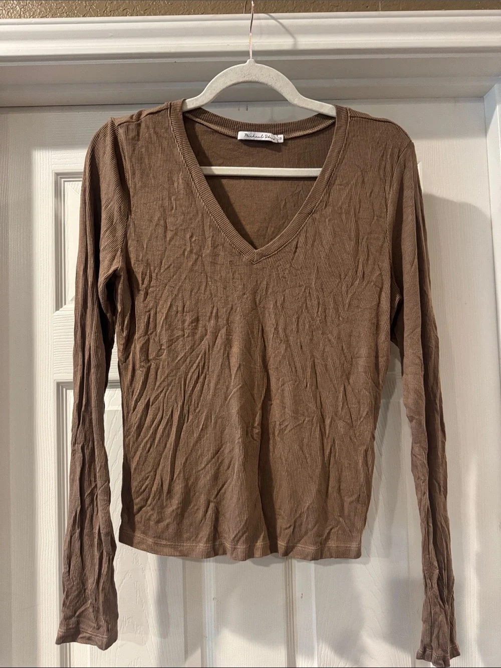 Michael Stars Brown V-Neck Long Sleeve Tee - Picture 1 of 4